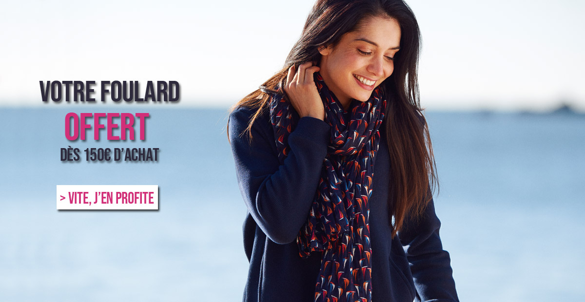 Foulard offert dès 150€