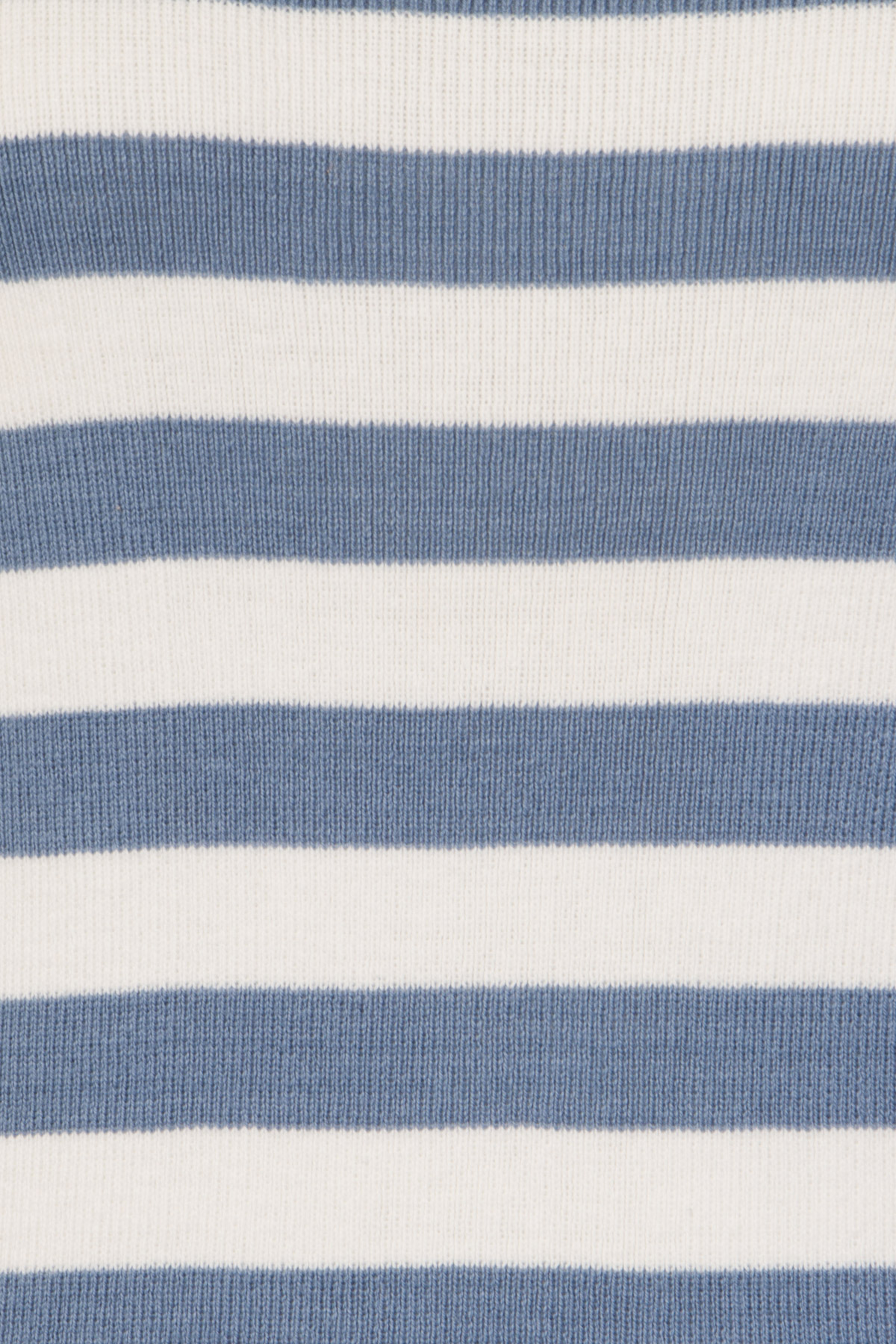 Pull TAILLIS