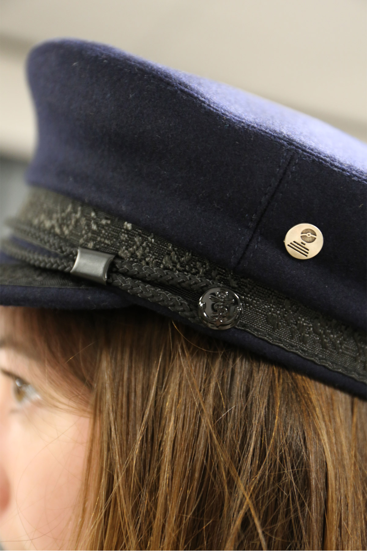 - CASQUETTE DRAP DE LAINE