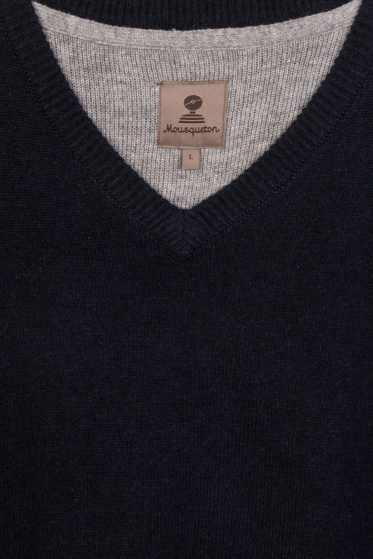 Pull DAHOUET